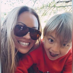 Meet your Posher, Victoria